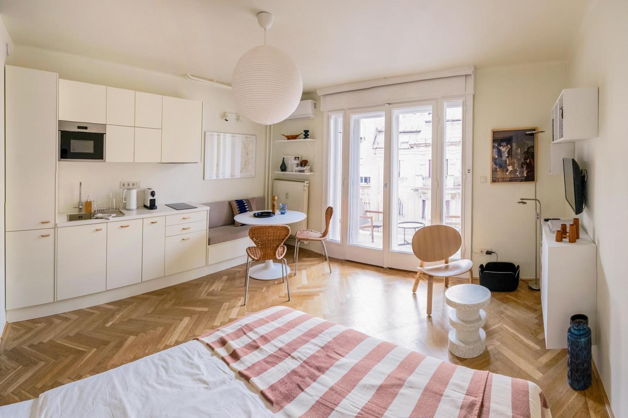 Pannonia View Delight Apartment บูดาเปสต์ ภายนอก รูปภาพ